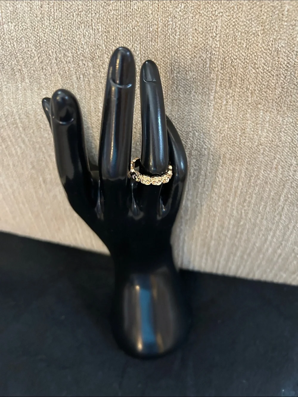 Gold Floral Link Stackable Ring - Women Jewelry size 8